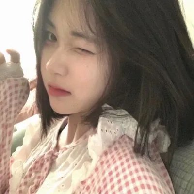 宝拉：裸画像
